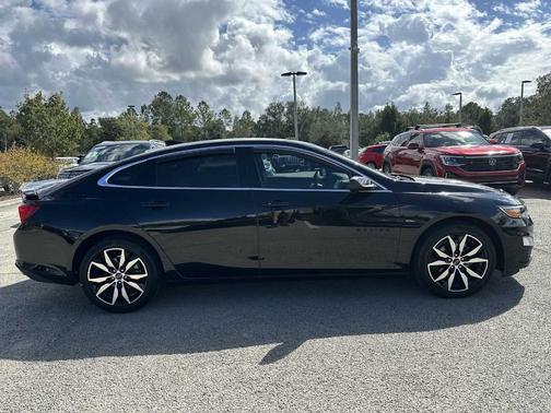 2022 Chevrolet Malibu RS