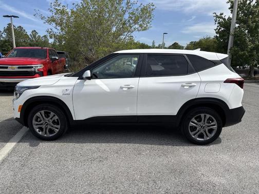 2022 Kia Seltos LX