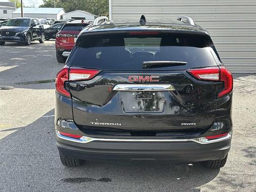 Ebony Twilight Metallic 2024 GMC Terrain SLT