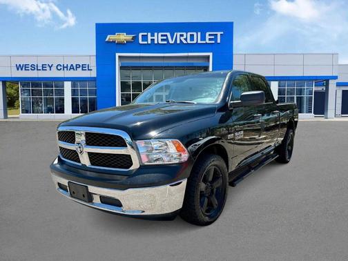 Black 2018 RAM 1500 SLT