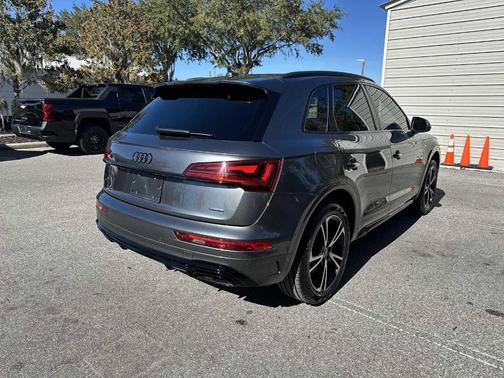 2025 Audi Q5 45 S line quattro Premium