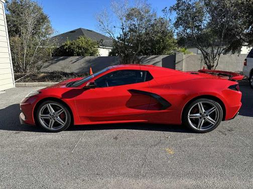 2026 Chevrolet Corvette Stingray w/2LT