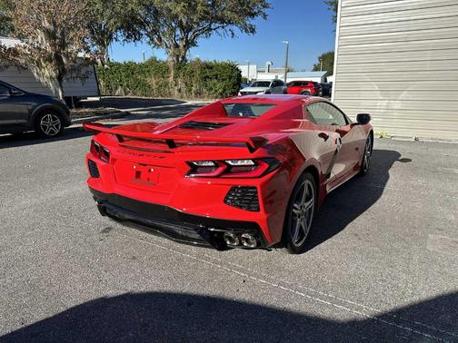 2026 Chevrolet Corvette Stingray w/2LT