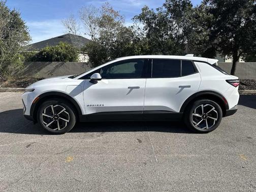 2026 Chevrolet Equinox EV LT 1
