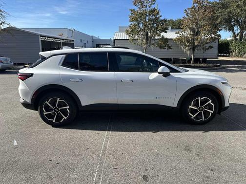 2026 Chevrolet Equinox EV LT 1