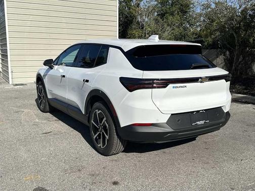 2026 Chevrolet Equinox EV LT 1