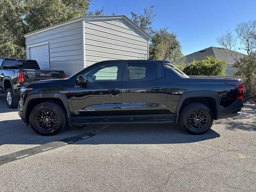 2024 Chevrolet Silverado EV WT