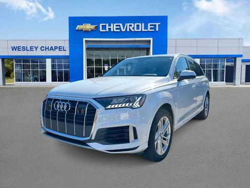 2024 Audi Q7 55 Premium Plus