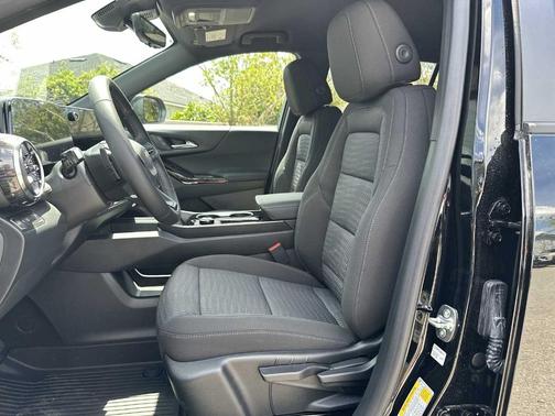 Black 2026 Chevrolet Equinox LT