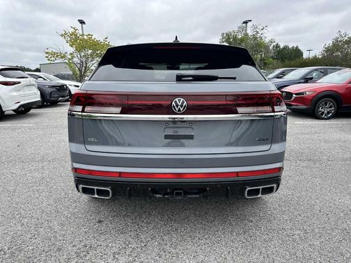 2024 Volkswagen Atlas Cross Sport 2.0T SEL R-Line