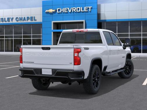 Summit White 2026 Chevrolet Silverado 2500 LT
