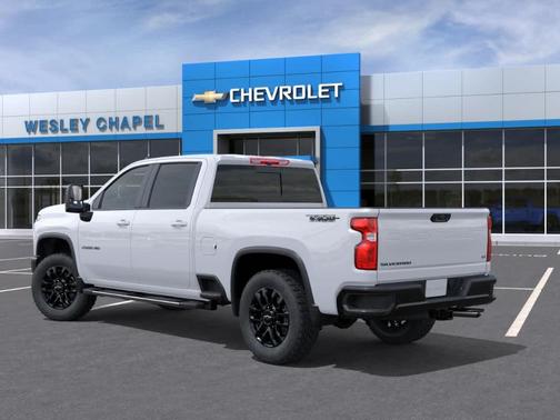 Summit White 2026 Chevrolet Silverado 2500 LT