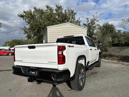 2026 Chevrolet Silverado 2500 Custom