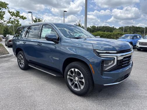 2025 Chevrolet Tahoe LS