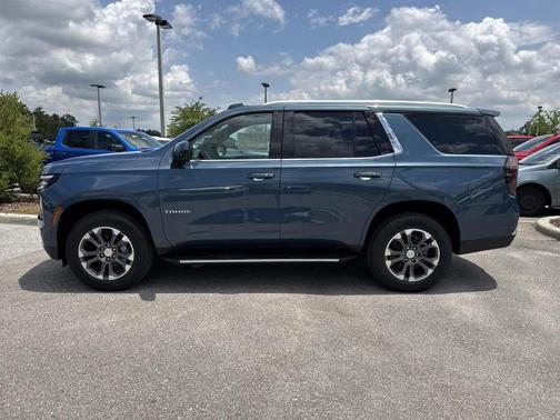 2025 Chevrolet Tahoe LS