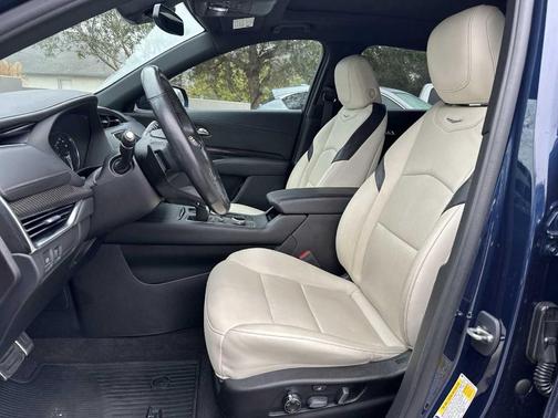 2021 Cadillac XT4 Sport