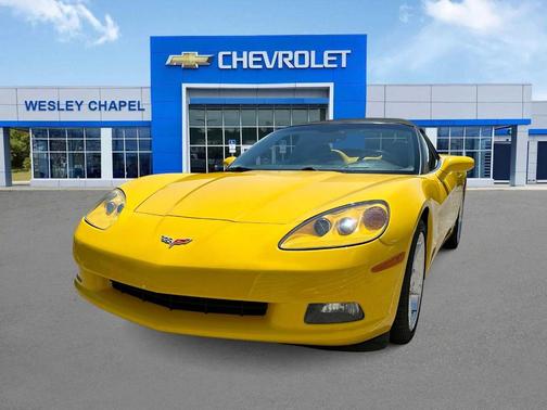 Velocity Yellow Tinted Clearcoat 2006 Chevrolet Corvette Base