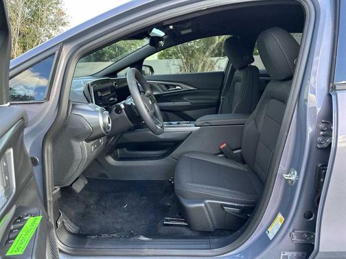 2026 Chevrolet Equinox EV LT 1