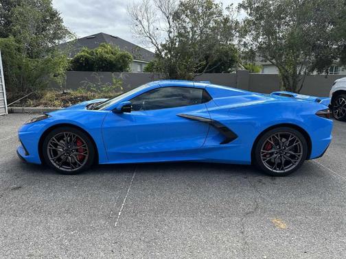2023 Chevrolet Corvette Stingray w/1LT