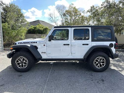 2024 Jeep Wrangler Rubicon