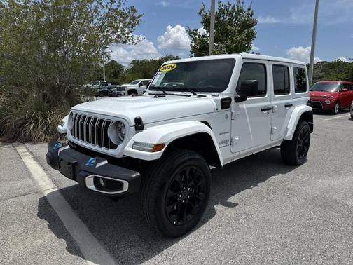 2024 Jeep Wrangler 4xe Sahara