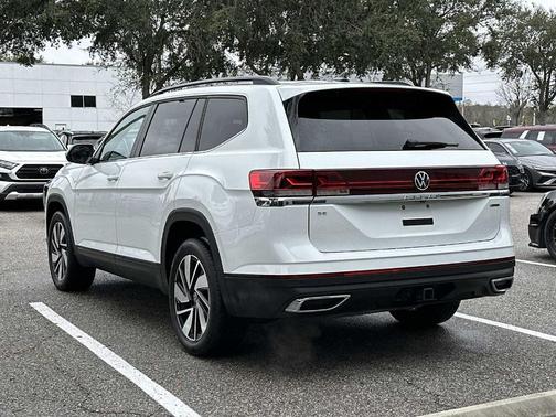 2024 Volkswagen Atlas 2.0T SE