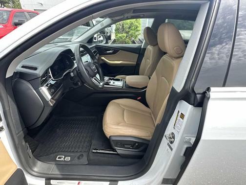 2021 Audi Q8 55 Prestige