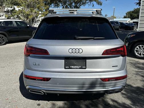 2024 Audi Q5 45 S line quattro Premium