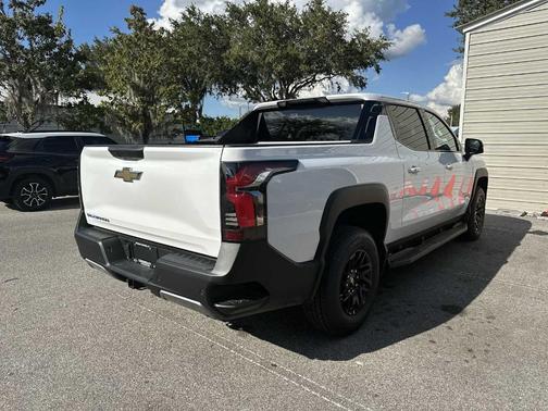 2026 Chevrolet Silverado EV Standard Range LT