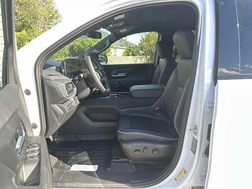 2026 Chevrolet Silverado EV Standard Range LT
