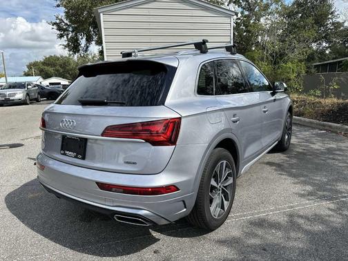2024 Audi Q5 45 S line quattro Premium