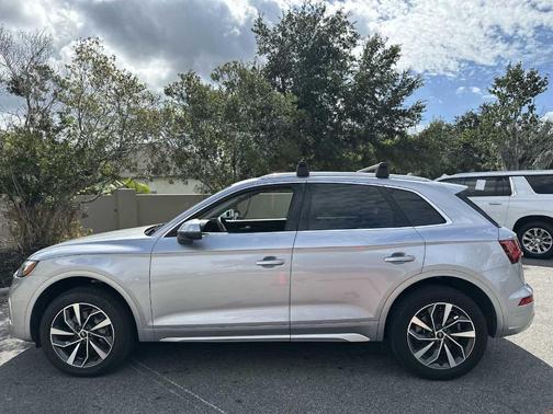 2024 Audi Q5 45 S line quattro Premium