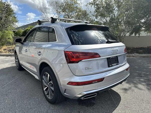 2024 Audi Q5 45 S line quattro Premium