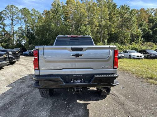 2026 Chevrolet Silverado 2500 ZR2