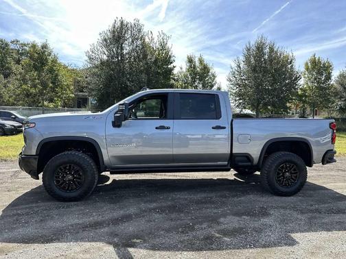 2026 Chevrolet Silverado 2500 ZR2