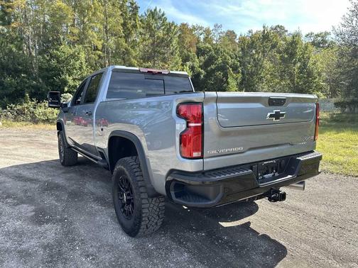 2026 Chevrolet Silverado 2500 ZR2