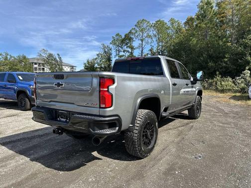 2026 Chevrolet Silverado 2500 ZR2