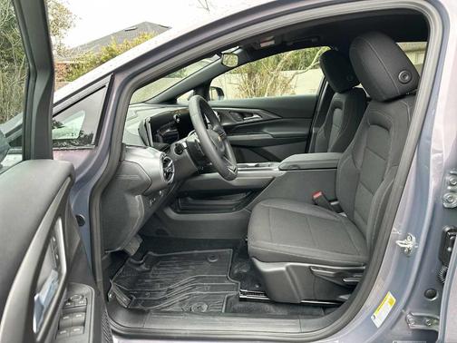 2026 Chevrolet Equinox EV LT 1