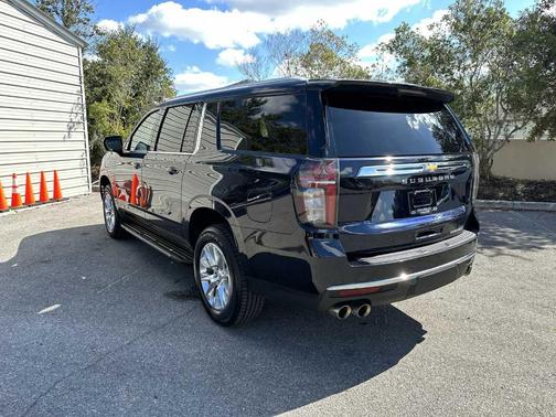 2024 Chevrolet Suburban Premier
