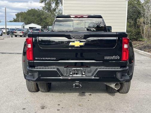 2026 Chevrolet Silverado 3500 High Country
