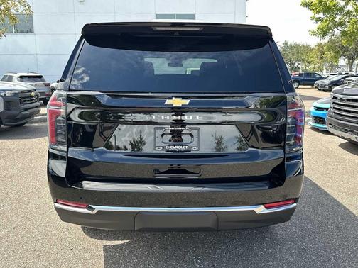2025 Chevrolet Tahoe LS
