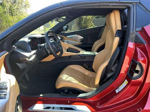 2022 Chevrolet Corvette Stingray w/2LT
