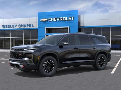 Mosaic Black Metallic 2026 Chevrolet Traverse Z71