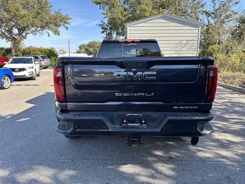 2025 GMC Sierra 3500 Denali Ultimate