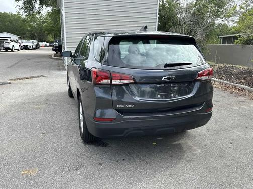 Gray 2022 Chevrolet Equinox LS