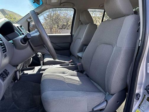 2013 Nissan Frontier SV