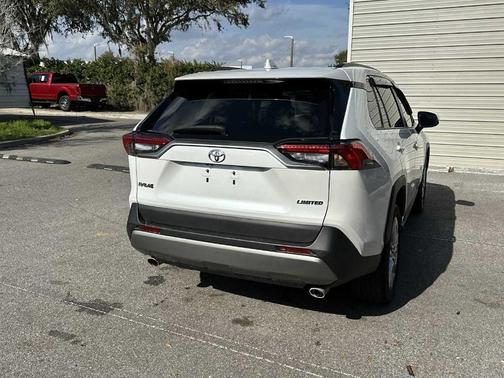 2024 Toyota RAV4 Limited