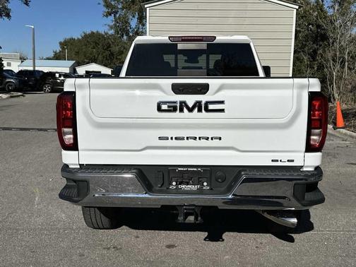 2024 GMC Sierra 2500 SLE