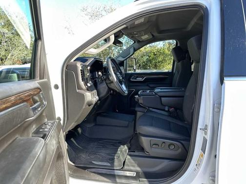 2024 GMC Sierra 2500 SLE