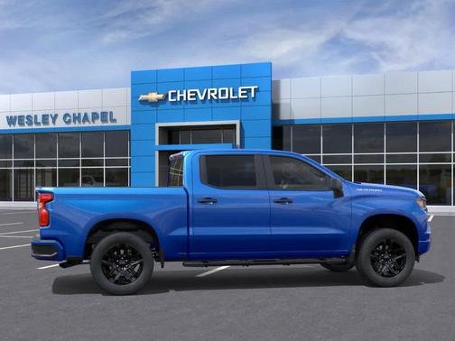 2025 Chevrolet Silverado 1500 Custom